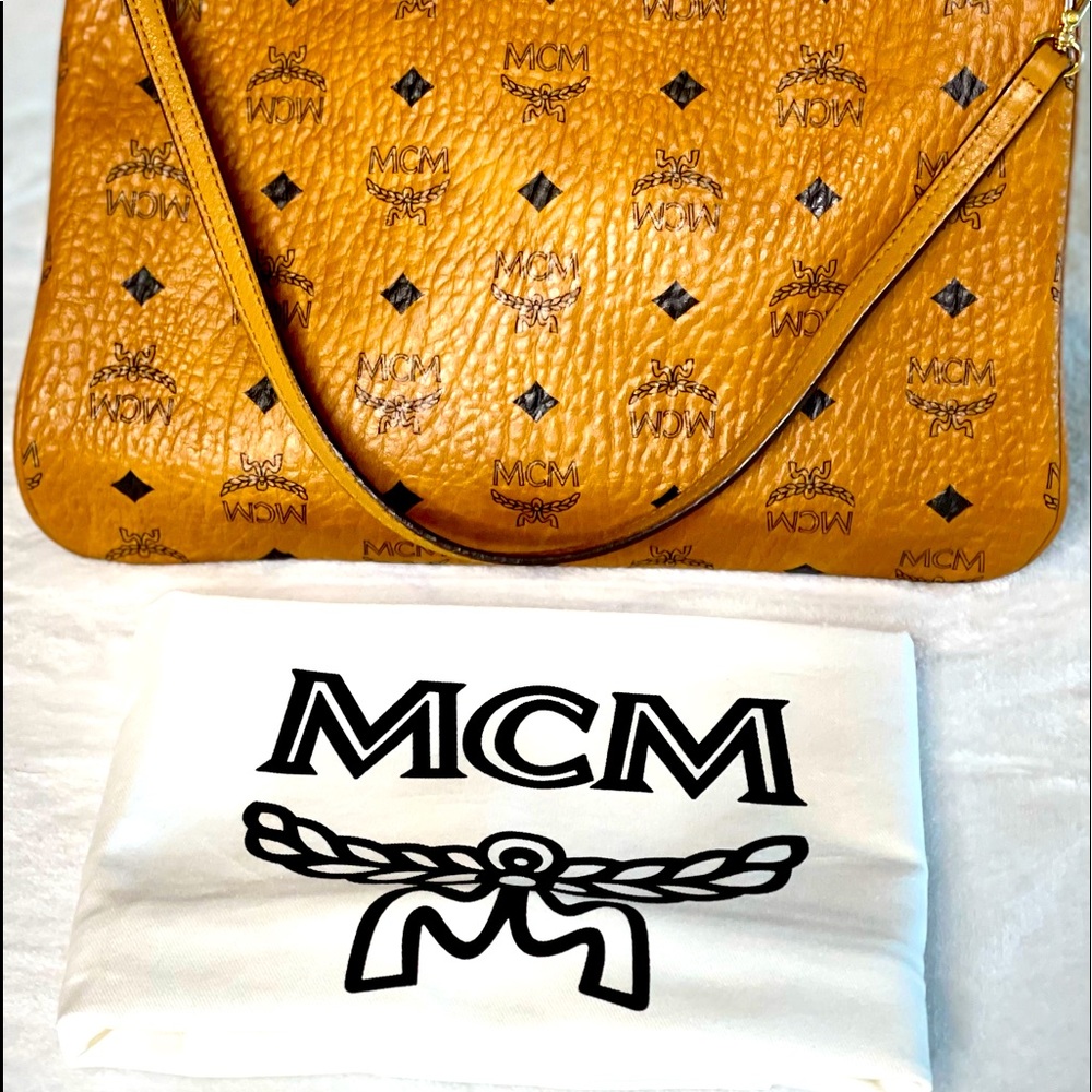 Used with love MCM Visetos Liz Pouch Cognac.